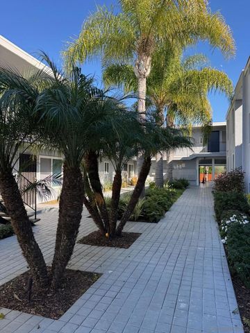 4750 Noyes St 202, San Diego, CA 92109