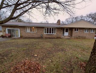 3911 River Road, Twin Lake, MI 49457