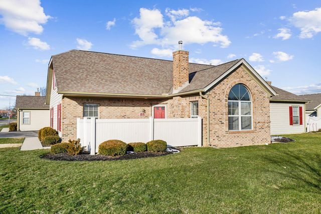 2460 Buckeye Grove, Grove City, OH 43123