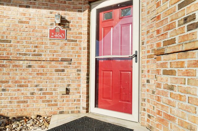 2460 Buckeye Grove, Grove City, OH 43123