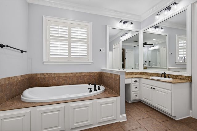 9422 Milbank, Shreveport, LA 71115