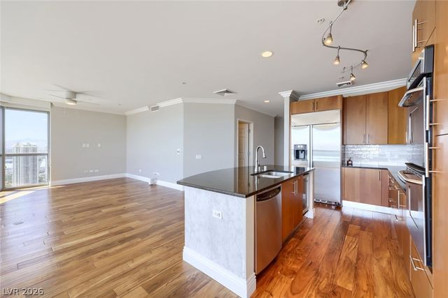 200 West Sahara Avenue 3906, Las Vegas, NV 89102