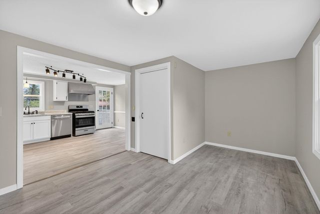 12 N Mason Road, Brookline, NH 03033