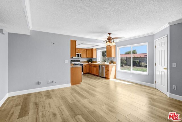 619 W Arbeth Street, Rialto, CA 92377