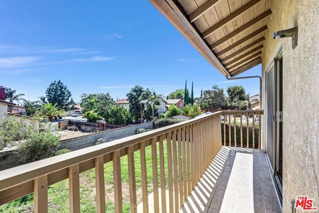619 W Arbeth Street, Rialto, CA 92377