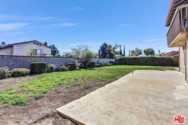 619 W Arbeth Street, Rialto, CA 92377