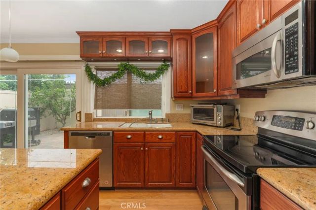9850 Via Sonoma, Cypress, CA 90630