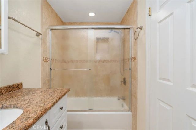 9850 Via Sonoma, Cypress, CA 90630