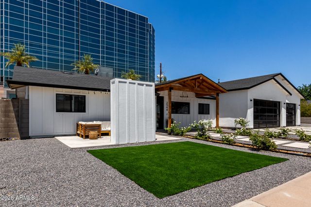 2544 E Pierson Street, Phoenix, AZ 85016