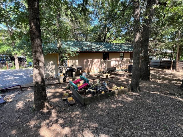 4905 Blackfoot Lane, Kingston, OK 73439