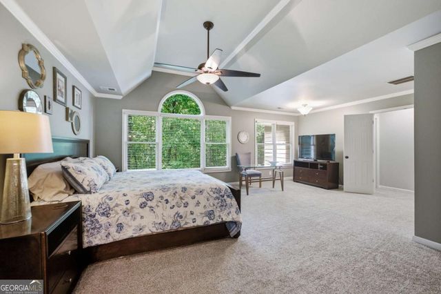 1053 Longwood Drive, Woodstock, GA 30189