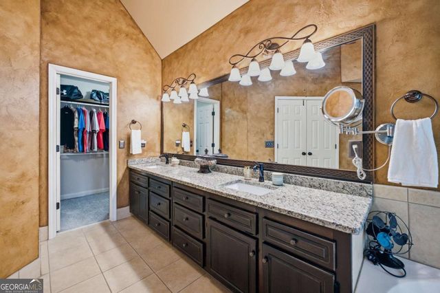 1053 Longwood Drive, Woodstock, GA 30189