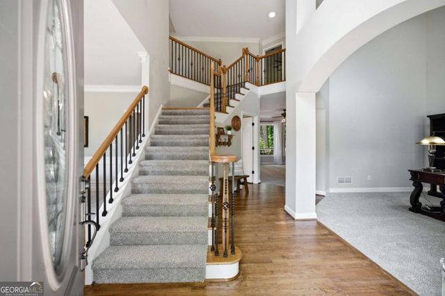 1053 Longwood Drive, Woodstock, GA 30189