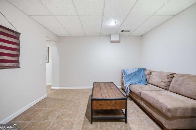 1053 Longwood Drive, Woodstock, GA 30189