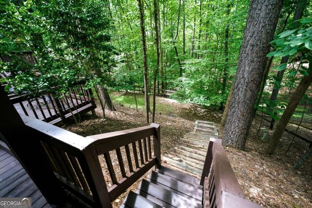 1053 Longwood Drive, Woodstock, GA 30189
