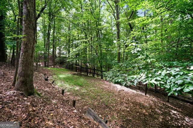1053 Longwood Drive, Woodstock, GA 30189