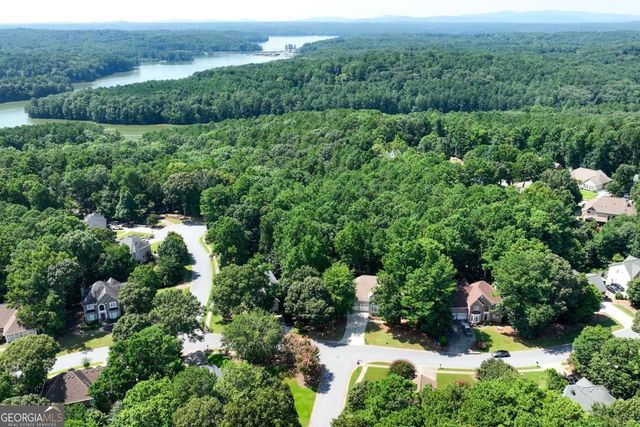 1053 Longwood Drive, Woodstock, GA 30189