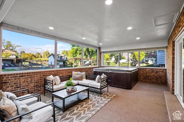 6692 W 9770 N, Highland, UT 84003