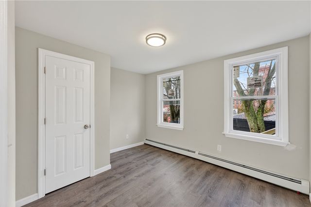 154 waterman Avenue, North Providence, RI 02911