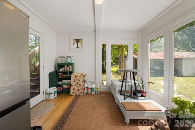 79 Walnut Street, Hot Springs, NC 28743