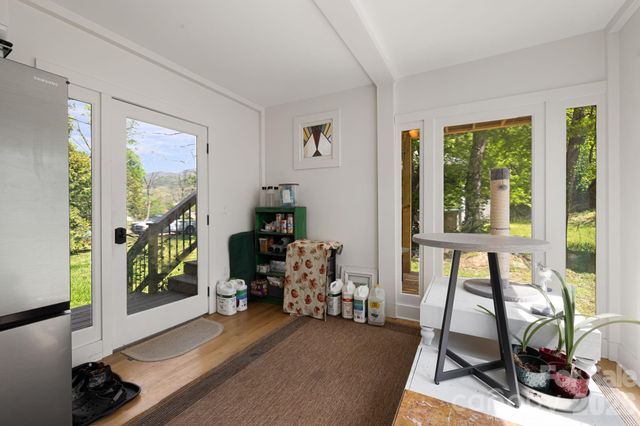 79 Walnut Street, Hot Springs, NC 28743
