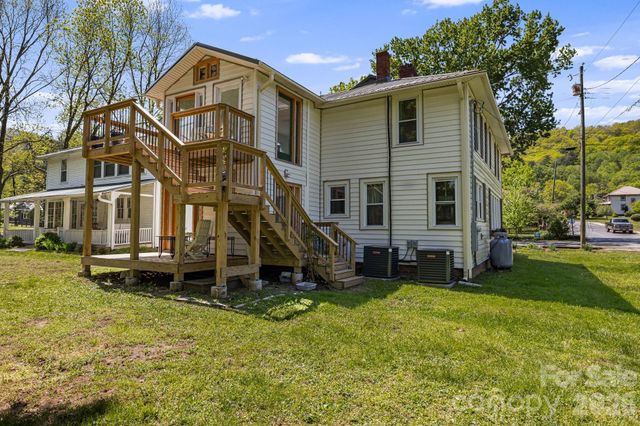 79 Walnut Street, Hot Springs, NC 28743