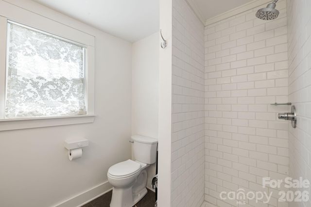 79 Walnut Street, Hot Springs, NC 28743