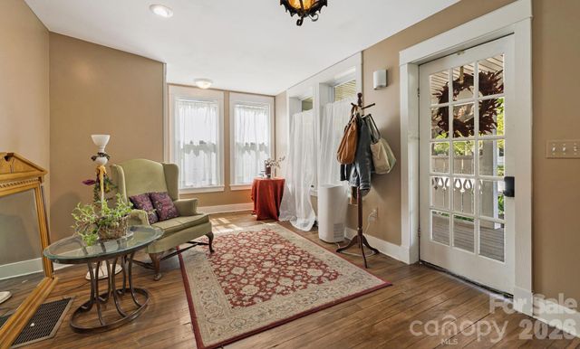 79 Walnut Street, Hot Springs, NC 28743
