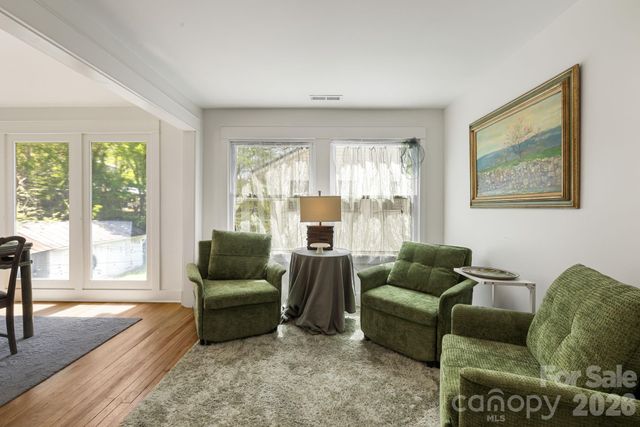 79 Walnut Street, Hot Springs, NC 28743