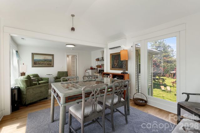 79 Walnut Street, Hot Springs, NC 28743