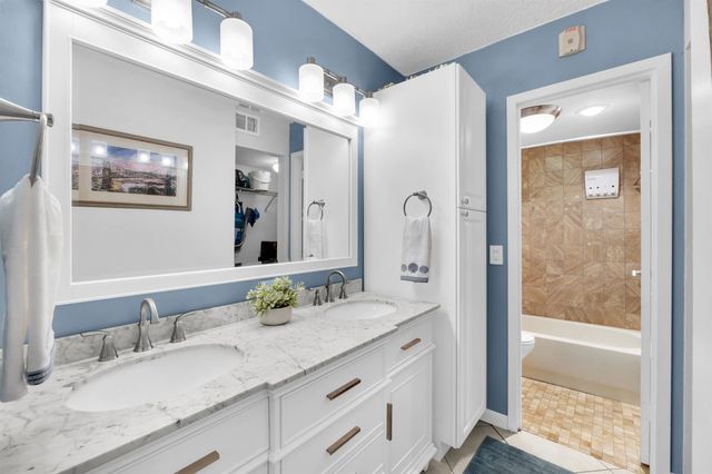 3004 NE 5th Terrace 112c, Fort Lauderdale, FL 33334