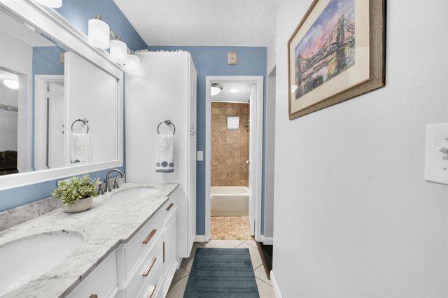 3004 NE 5th Terrace 112c, Fort Lauderdale, FL 33334