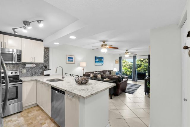 3004 NE 5th Terrace 112c, Fort Lauderdale, FL 33334