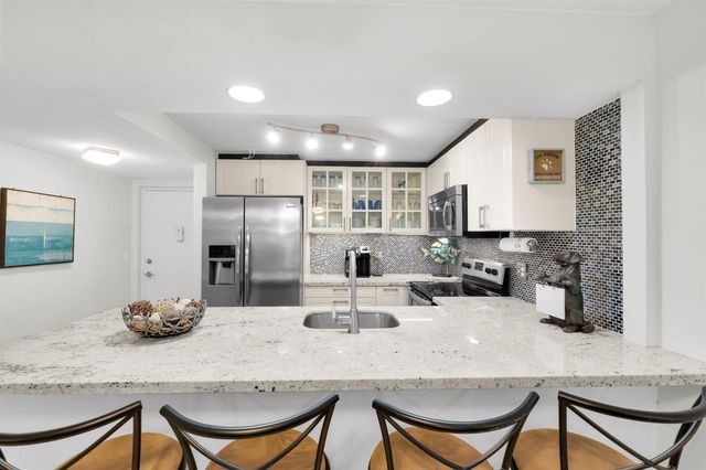3004 NE 5th Terrace 112c, Fort Lauderdale, FL 33334