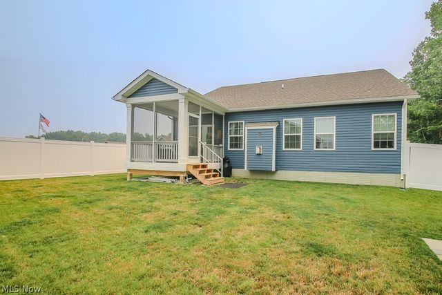 1718 Creekside Court, Painesville, OH 44077