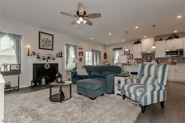 1718 Creekside Court, Painesville, OH 44077