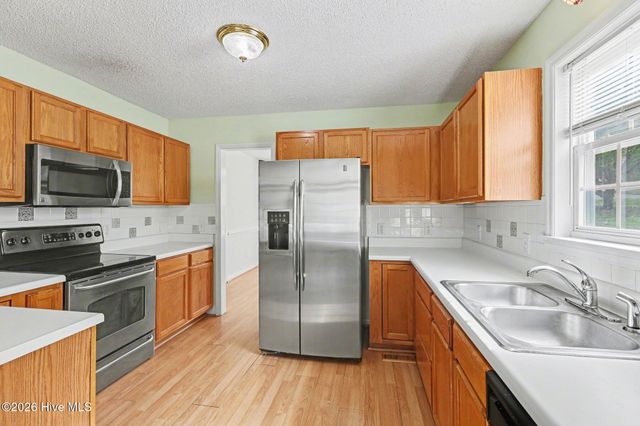 127 Churchill Downs Drive, Clayton, NC 27520