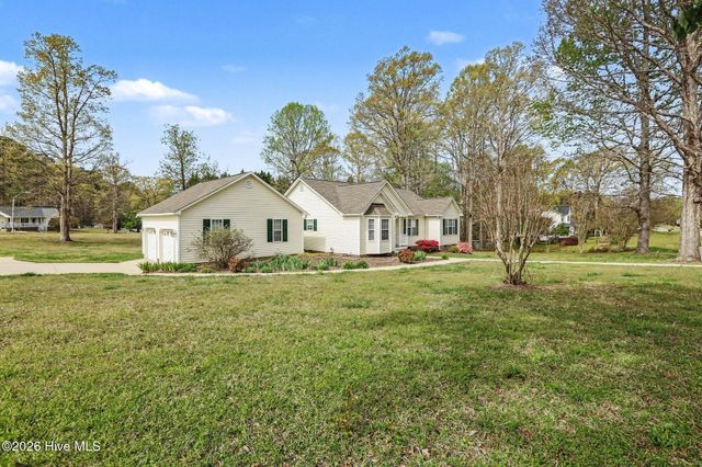 127 Churchill Downs Drive, Clayton, NC 27520