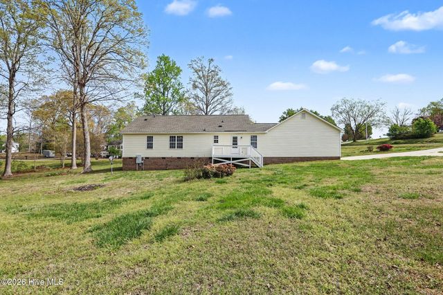 127 Churchill Downs Drive, Clayton, NC 27520