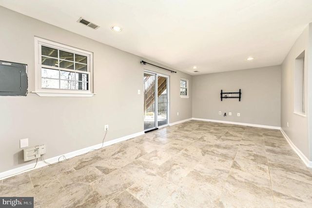 36 ALDRIDGE CT, Sterling, VA 20165