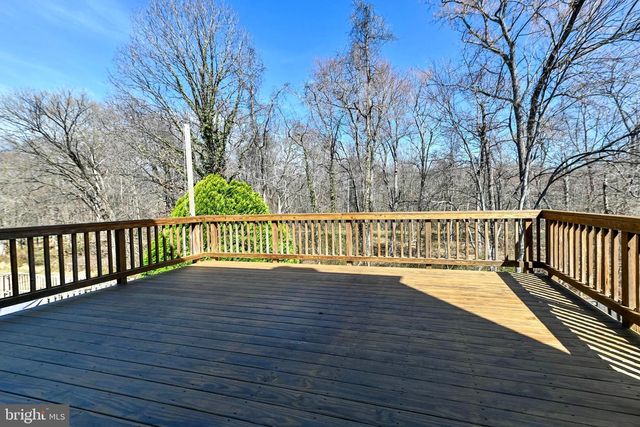 36 ALDRIDGE CT, Sterling, VA 20165