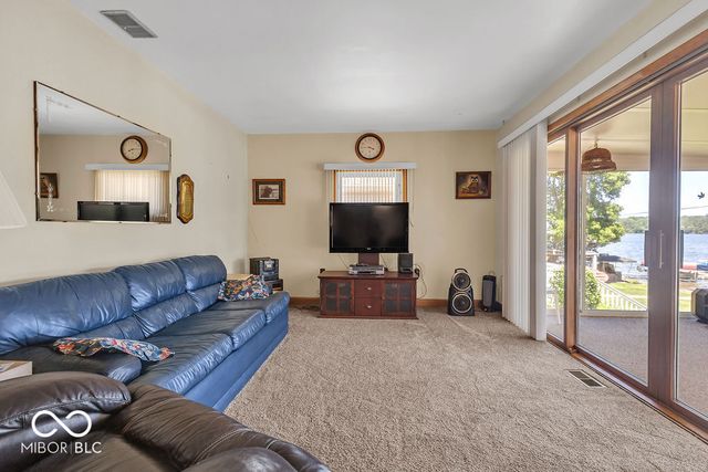 7667 N John Young Road, Unionville, IN 47468