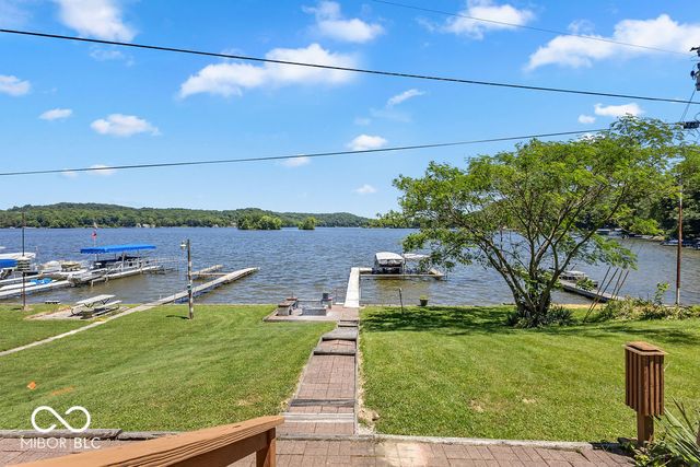 7667 N John Young Road, Unionville, IN 47468