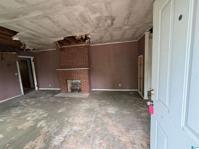 301 15TH AVENUE SW, Childersburg, AL 35044