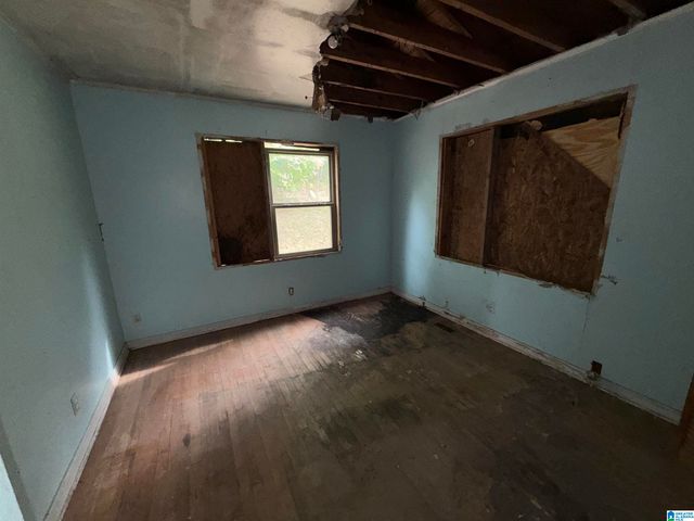 301 15TH AVENUE SW, Childersburg, AL 35044