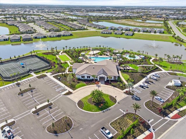 17738 PASTURELAND AVENUE, Lakewood Ranch, FL 34211