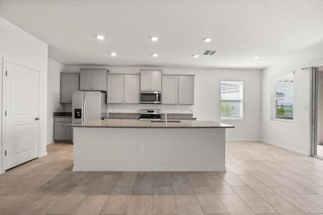 17738 PASTURELAND AVENUE, Lakewood Ranch, FL 34211