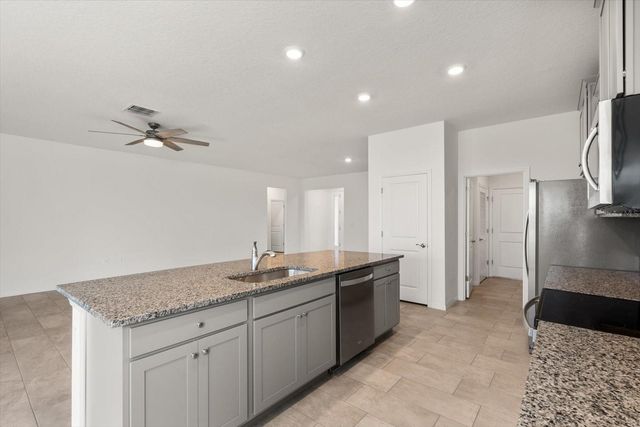 17738 PASTURELAND AVENUE, Lakewood Ranch, FL 34211