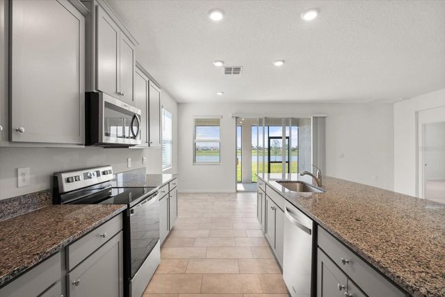 17738 PASTURELAND AVENUE, Lakewood Ranch, FL 34211