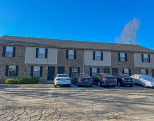 115 Ballygar St Apt 3, Clarksville, TN 37043